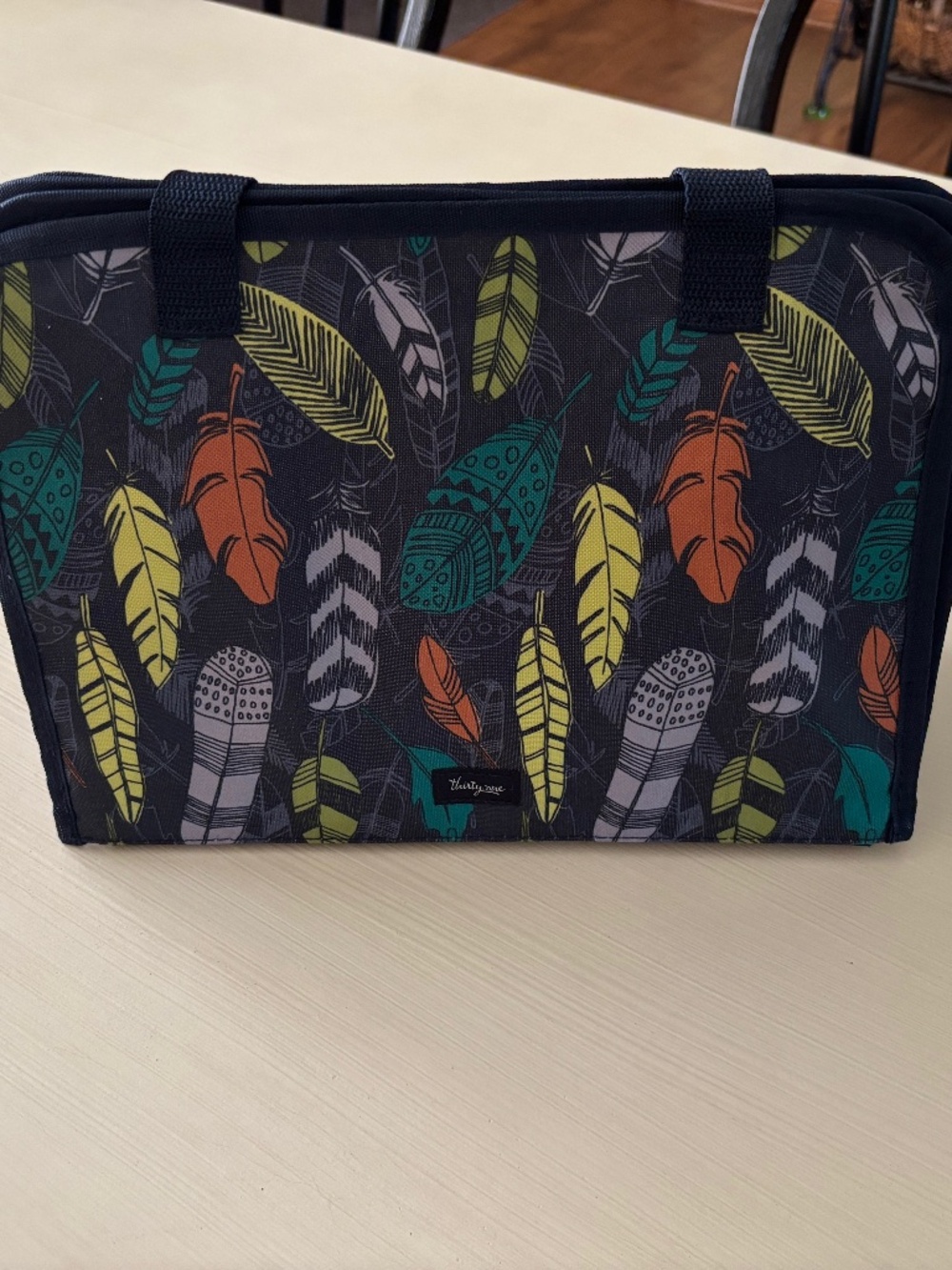Thirty-one Get Creative Caddy - Falling Feathers
